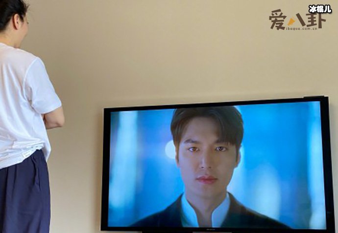 张智霖拍袁咏仪追李敏镐新剧