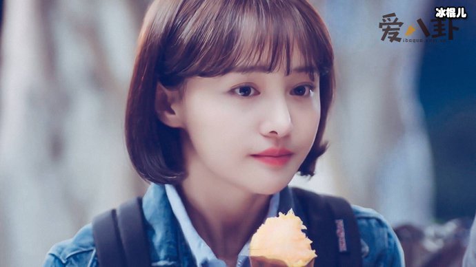 郑爽被经纪人取关是怎么回事