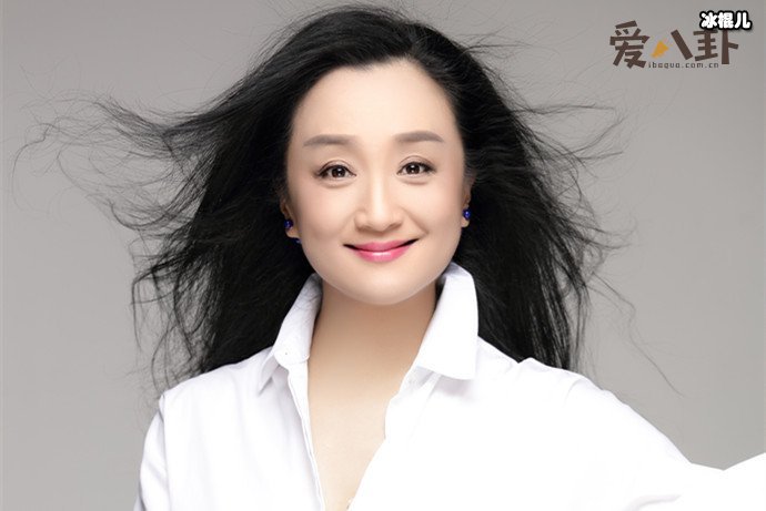 女演员杨昆照片