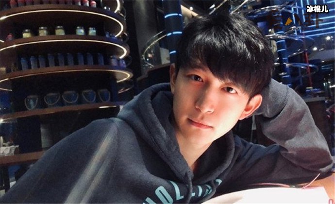 少年之名凡宇个人资料