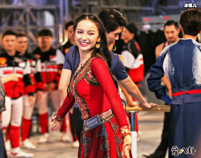 舞蹈风暴古丽迪娅尔是谁