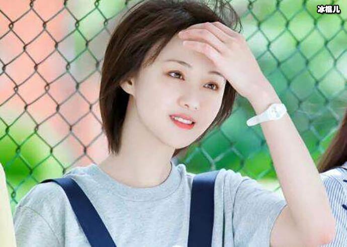 李现前女友之一还有郑爽？