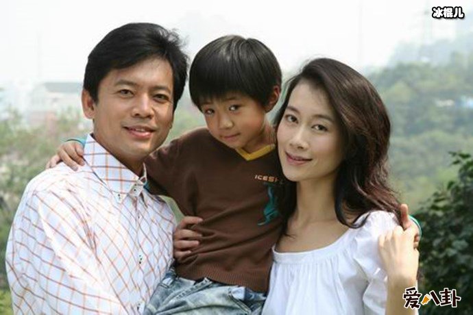 温峥嵘何政军剧照