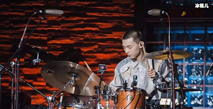 鼓手安雨为何被称丁太升女儿