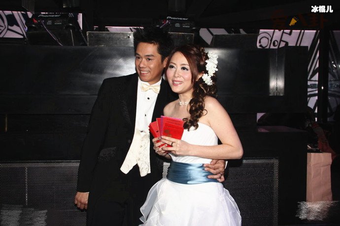 姚乐怡的老公是谁