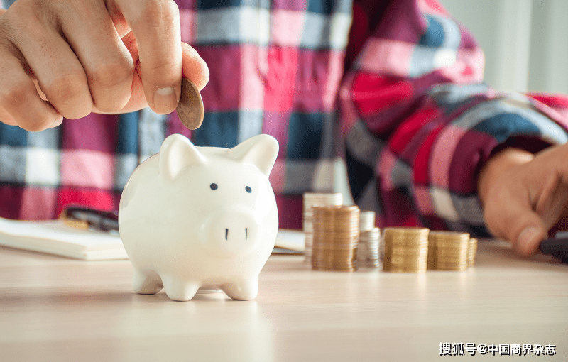 年轻人到底该存钱吗？3个真实案例说清存钱的重要性