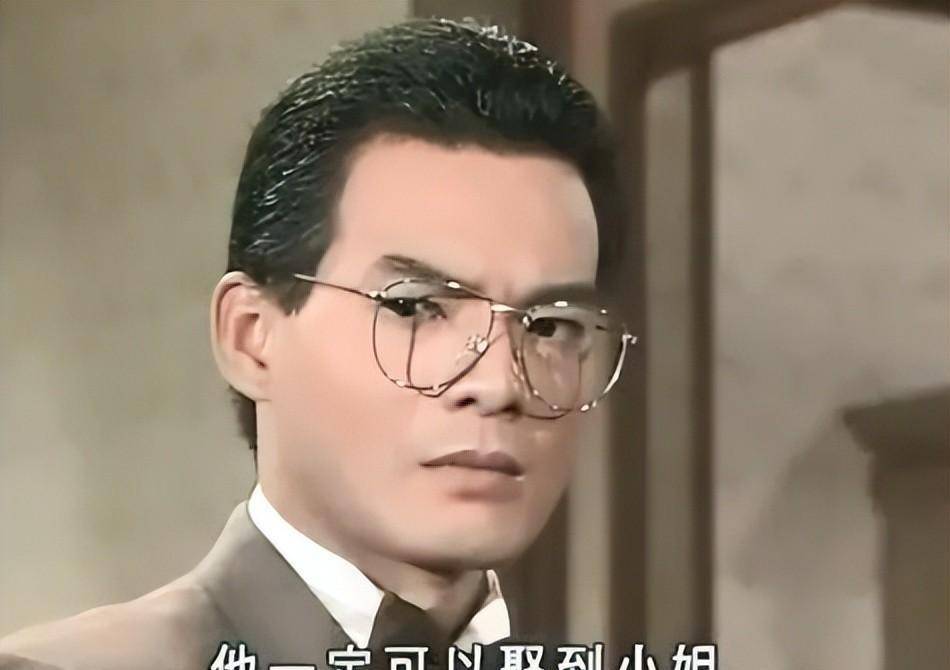 丁蟹的人物形象解读:自私与“义气”并存的怪咖 丁蟹的人物形象解读:自私与“义气”并存的怪咖