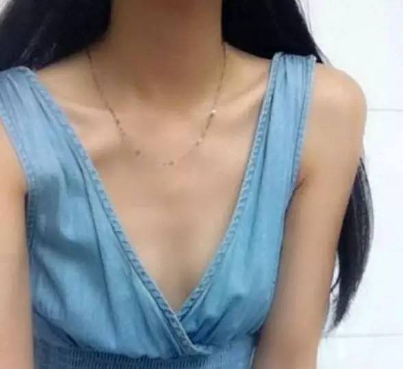 微信晒胸如何避免不当影响 微信晒胸如何避免不当影响