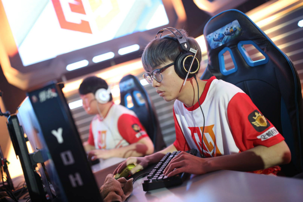 情久战队实力下滑原因_情久战队2018年表现分析_cfpl s4