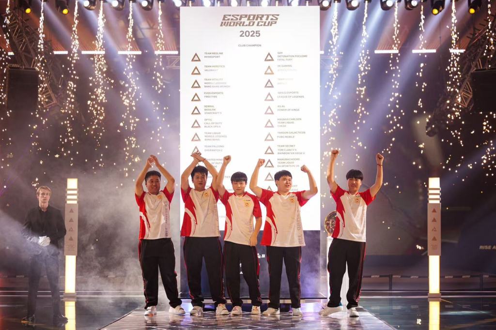 cfpl s4_电竞世界杯EWC穿越火线中国战队_CF全球化发展历程