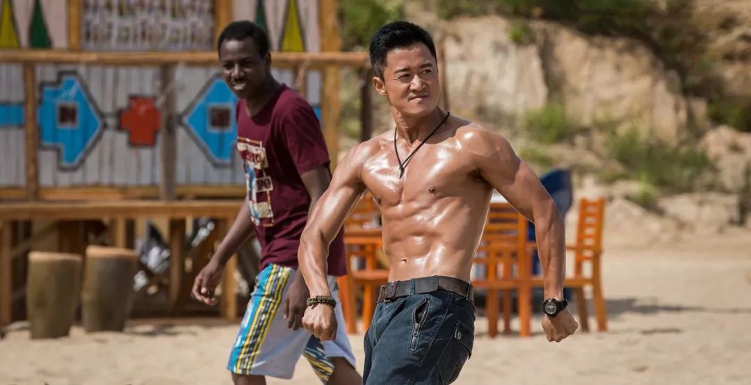 雷神奇侠是不是就是雷神_雷神3雷神锤子碎了_双面雷神