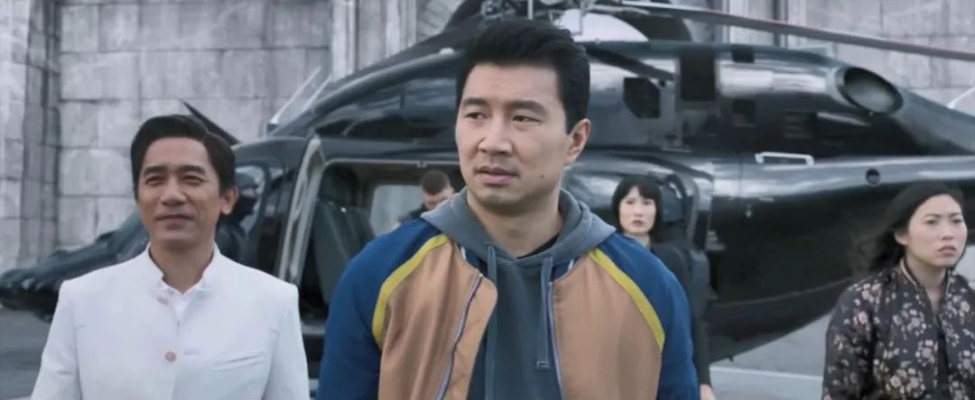 双面雷神_雷神奇侠是不是就是雷神_雷神3雷神锤子碎了