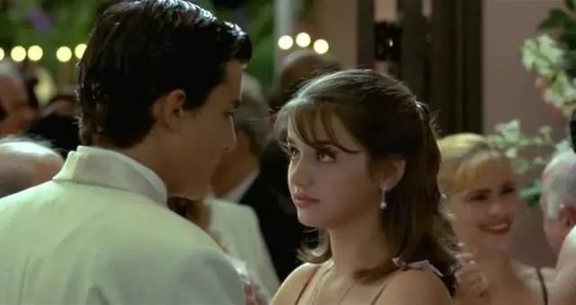 艾西瓦娅·雷和女儿_艾瓦西亚雷女儿_艾西瓦娅·雷和女儿