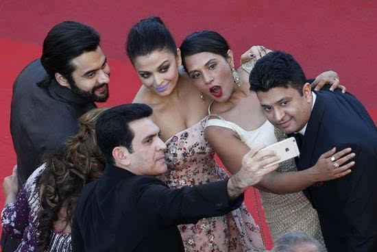 艾西瓦娅雷主演的电影_电影主演雷艾西瓦娅是谁_电影主演雷艾西瓦娅简介