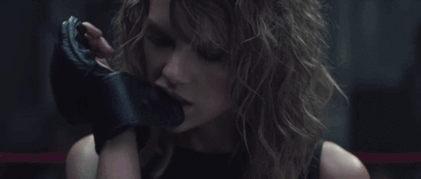 艾西瓦娅·雷和女儿_艾瓦西亚雷女儿_艾西瓦娅·雷和女儿