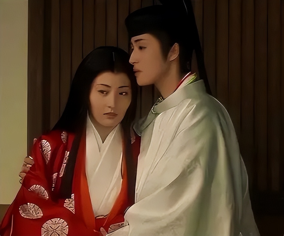 日本天皇一脉_大日本天皇_日本天皇大臣