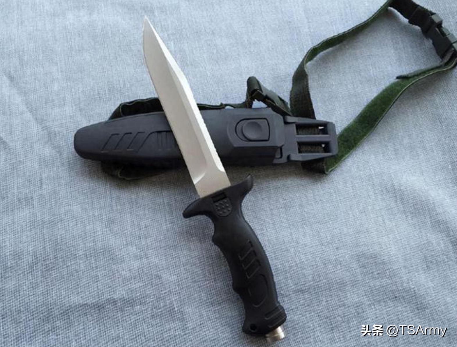 53式黑四棱刺刀型号_cfqbz03_中国现代军刀种类介绍