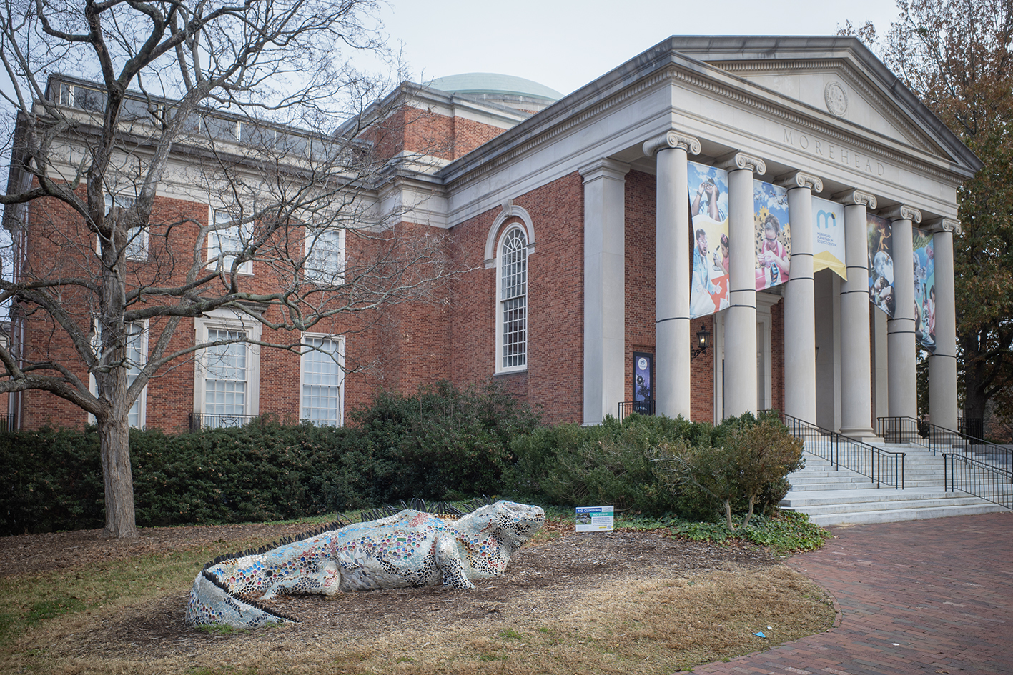 北卡罗来纳大学教堂山分校校园风光_北卡罗来纳大学教堂山分校 地址_UNC at Chapel Hill 校园建筑特色