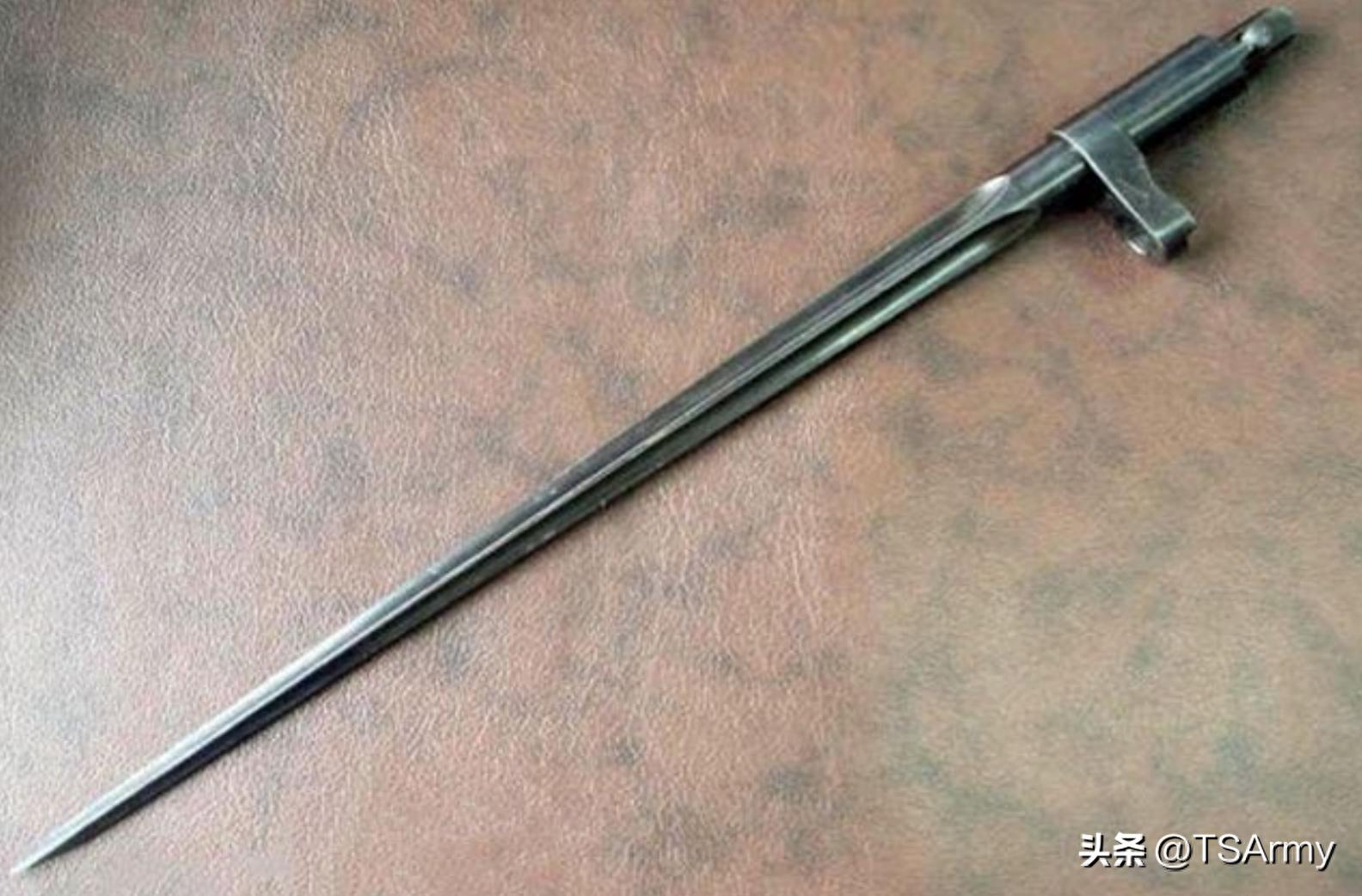 53式黑四棱刺刀型号_中国现代军刀种类介绍_cfqbz03