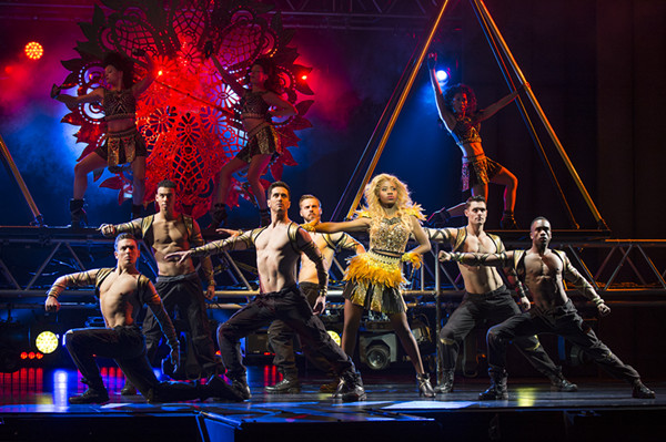 休斯顿演唱的保镖主题曲_保镖插曲休斯敦_电影保镖中除了惠特尼休斯顿另一个女明星唱的歌曲名字