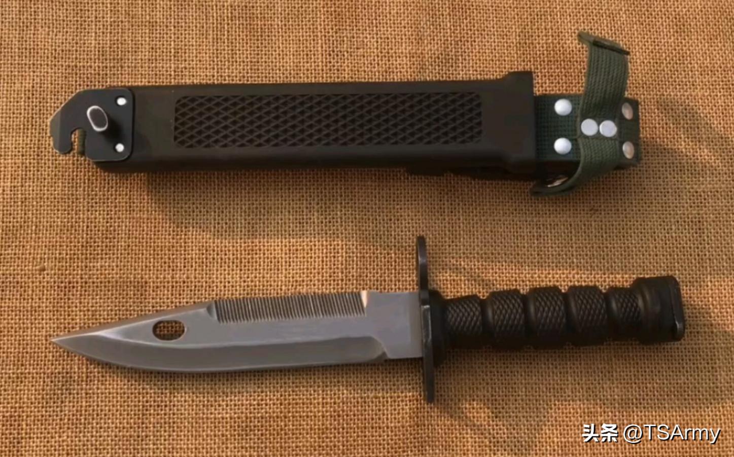 53式黑四棱刺刀型号_cfqbz03_中国现代军刀种类介绍