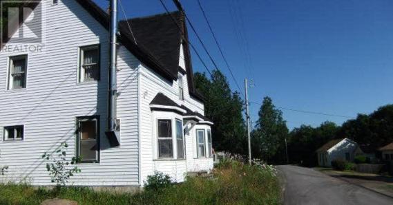 温哥华买房攻略_加拿大买房用买车钱_加拿大汽车价买房攻略