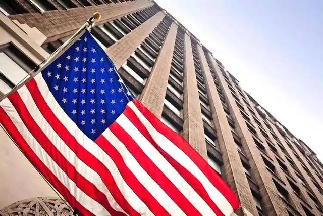 莫斯科时区和北京差几个小时_莫斯科时区是东几区_莫斯科在哪个时区