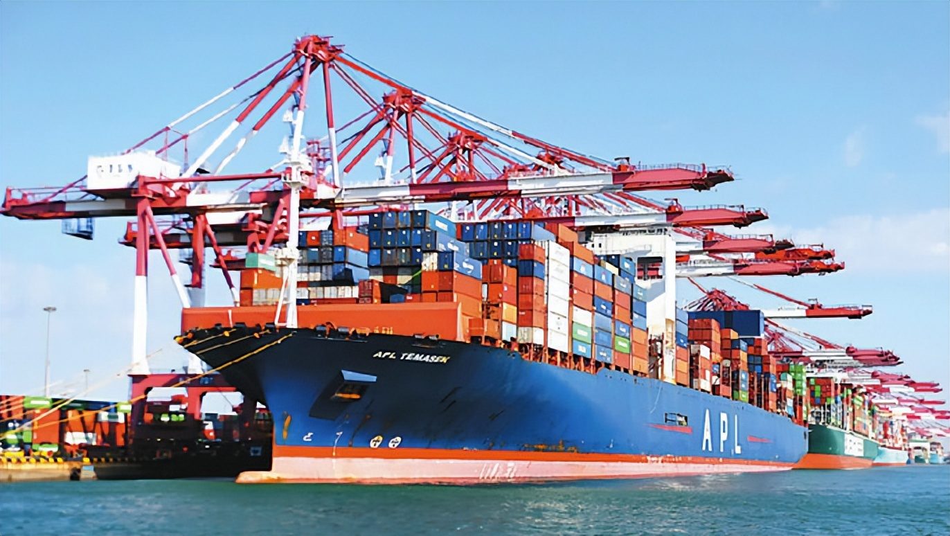 集装箱生产商_中国集装箱制造_全球供应链运输