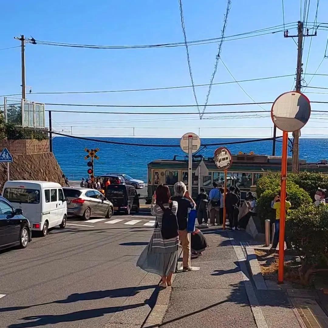 镰仓灌篮高手在哪儿_镰仓高校 灌篮高手铁道口 江之岛电铁线