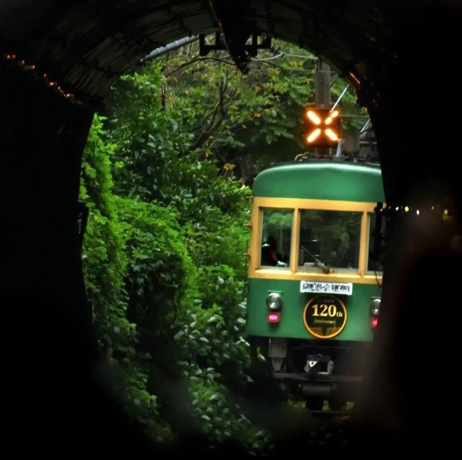 镰仓灌篮高手在哪儿_镰仓高校 灌篮高手铁道口 江之岛电铁线