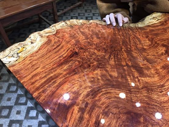 深圳巴花大板纹理特点_巴花大板自然之美_巴花大板什么纹路最贵