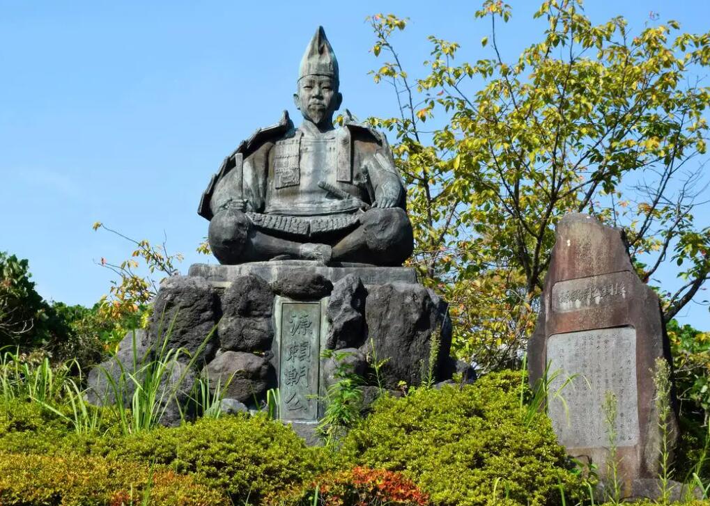 日本幕府天皇关系_室町幕府的统治者_镰仓幕府室町幕府江户幕府对比