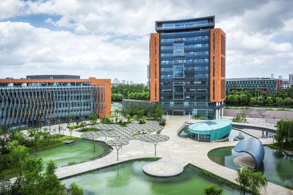 苏州西交利物浦大学官网_西浦2023年广东省招生政策_西交利物浦大学广东省综合评价录取