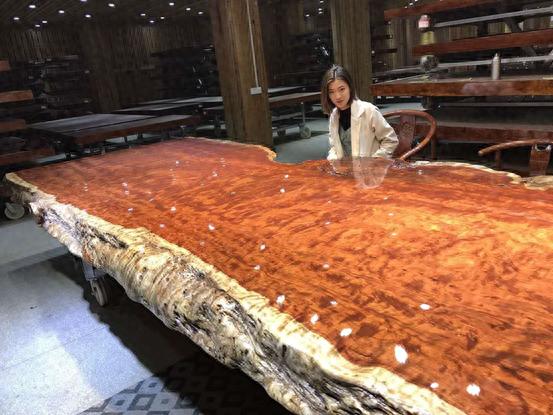 巴花大板自然之美_巴花大板什么纹路最贵_深圳巴花大板纹理特点