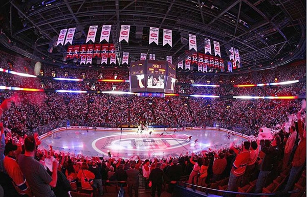 加拿大旅行圣地_加拿大温哥华旅游攻略_ins上最钟爱的加拿大旅行地