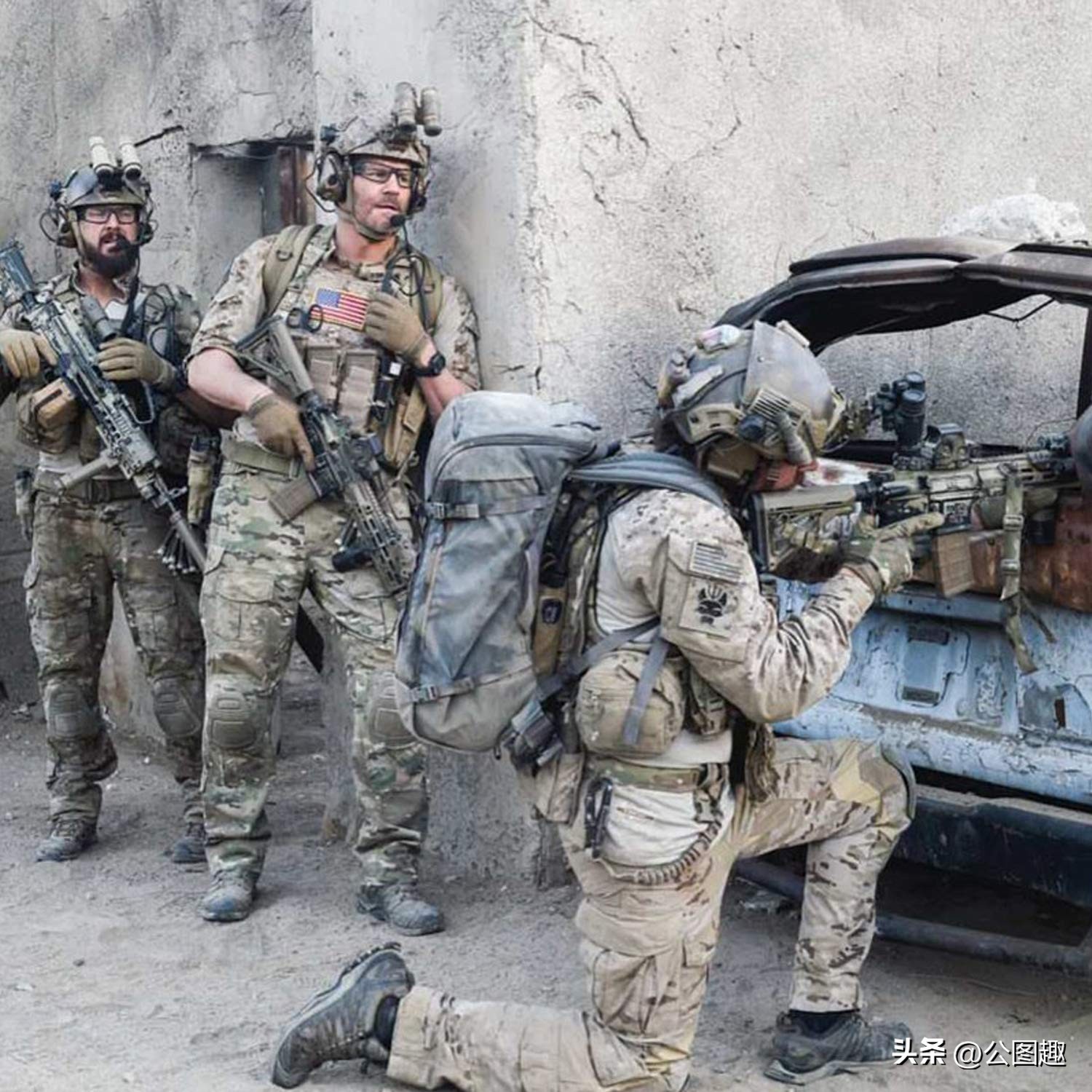 海豹突击队历史与起源_美国海军海豹突击队训练_SIG-552