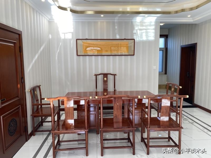 巴花实木大板桌_巴花大板什么纹路最贵_高山巴花与平原巴花区别