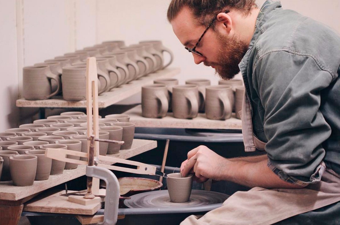 新绅士轻奢生活体验_手冲咖啡精神财富_leicester email