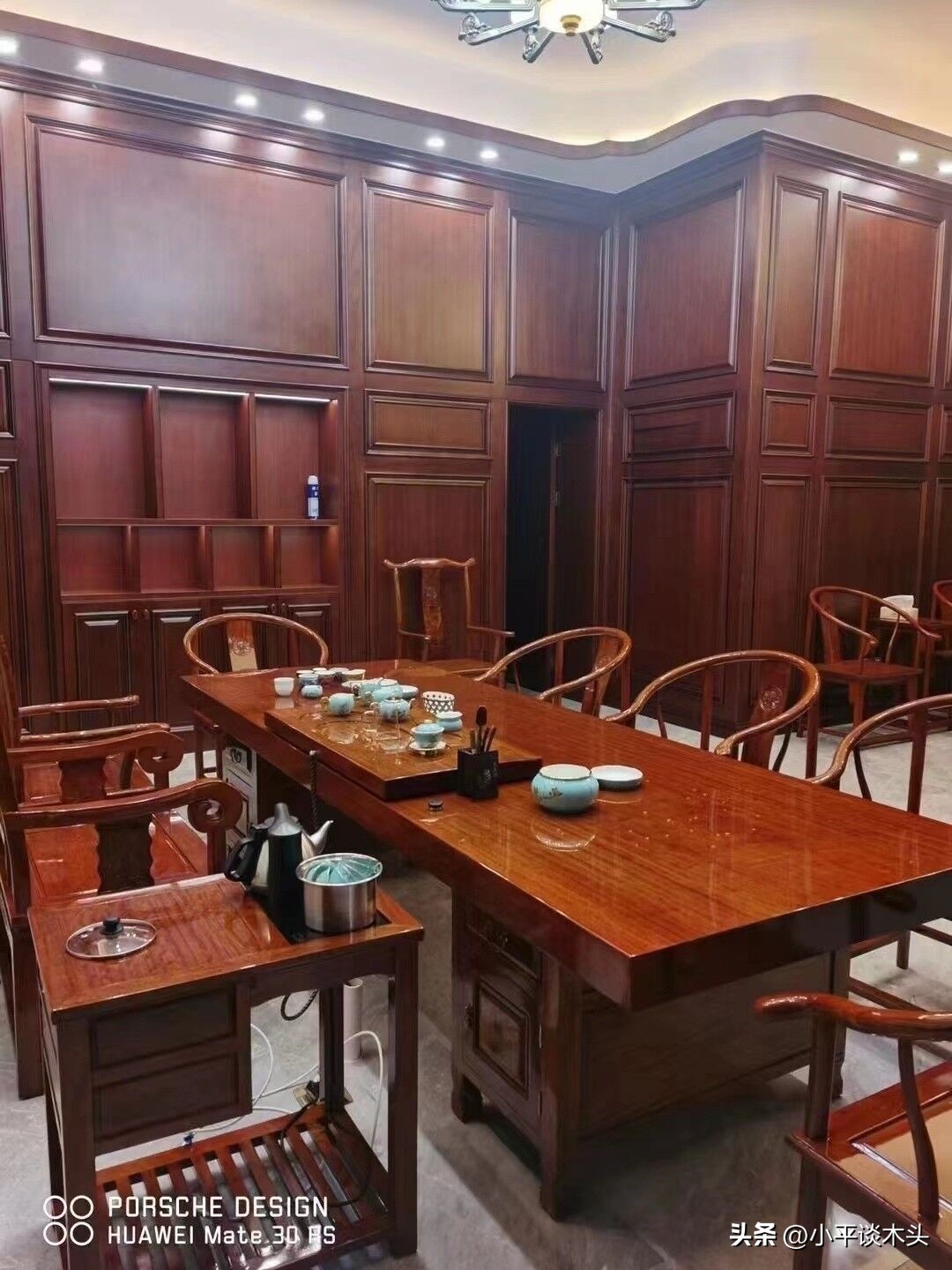 巴花大板什么纹路最贵_巴花实木大板桌_高山巴花与平原巴花区别