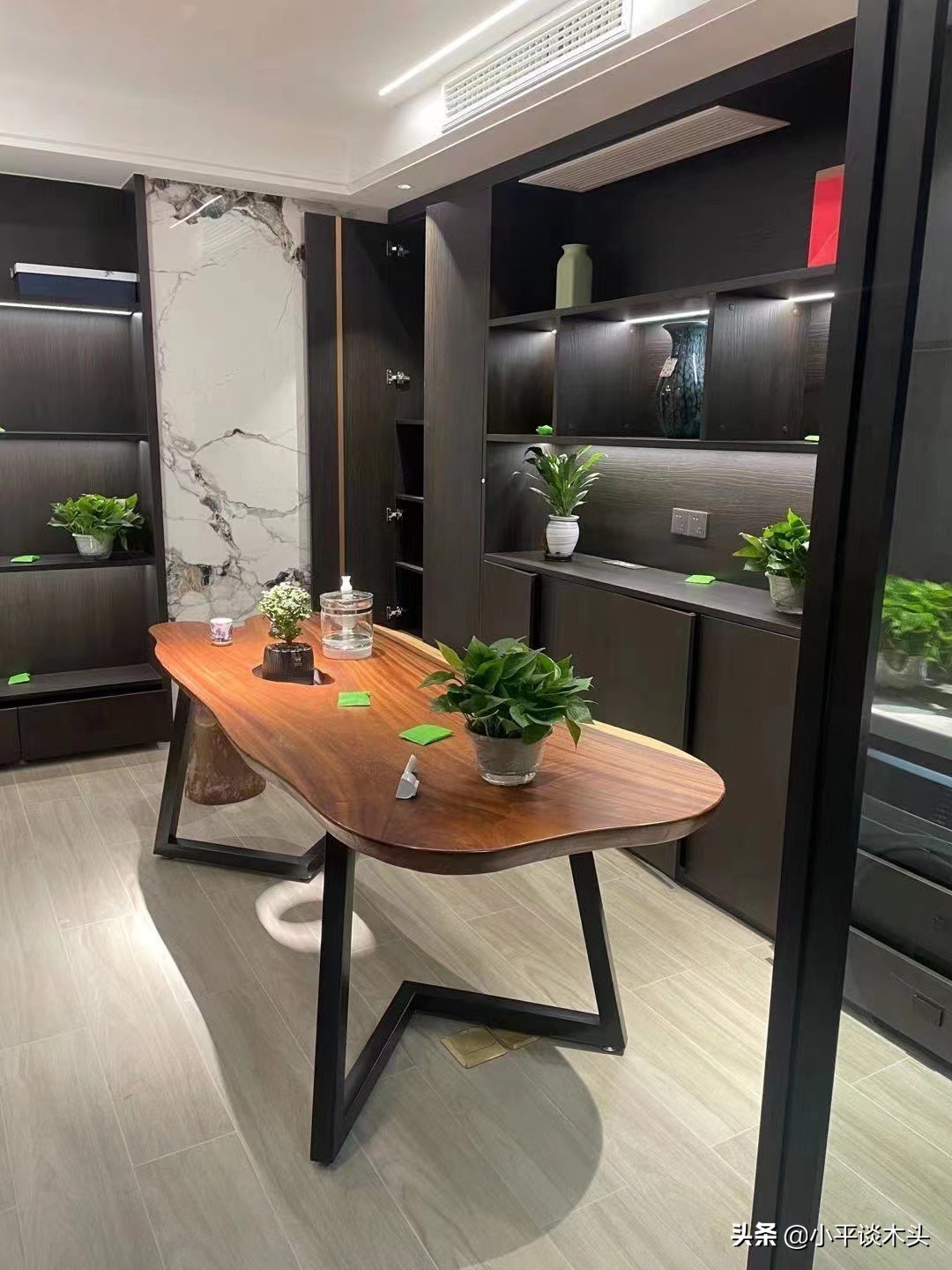 实木大板桌刷漆工艺影响价格_大板实木桌_淘宝实木大板桌价格便宜原因