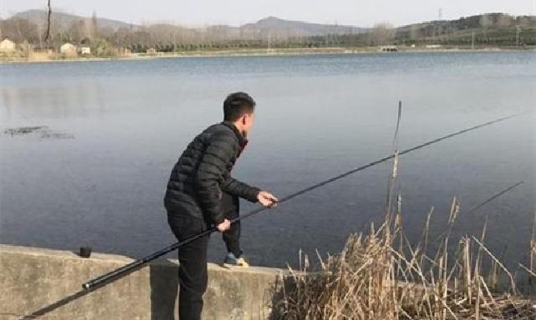 钓鲫鱼用什么打窝_冬季酒米打窝技巧_冬季钓鲫鱼酒米用法