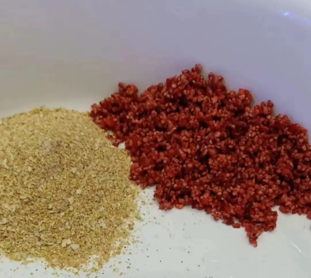 精准打窝方法_钓鲫鱼用什么打窝_野钓打窝技巧